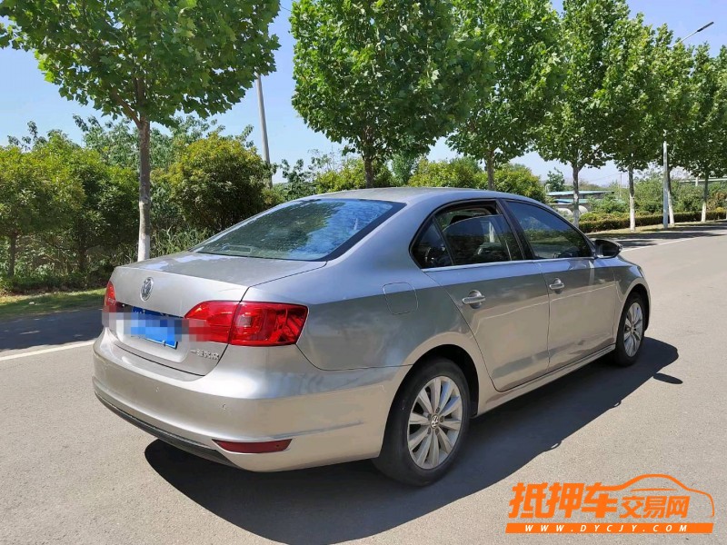 徐州14年大众速腾8