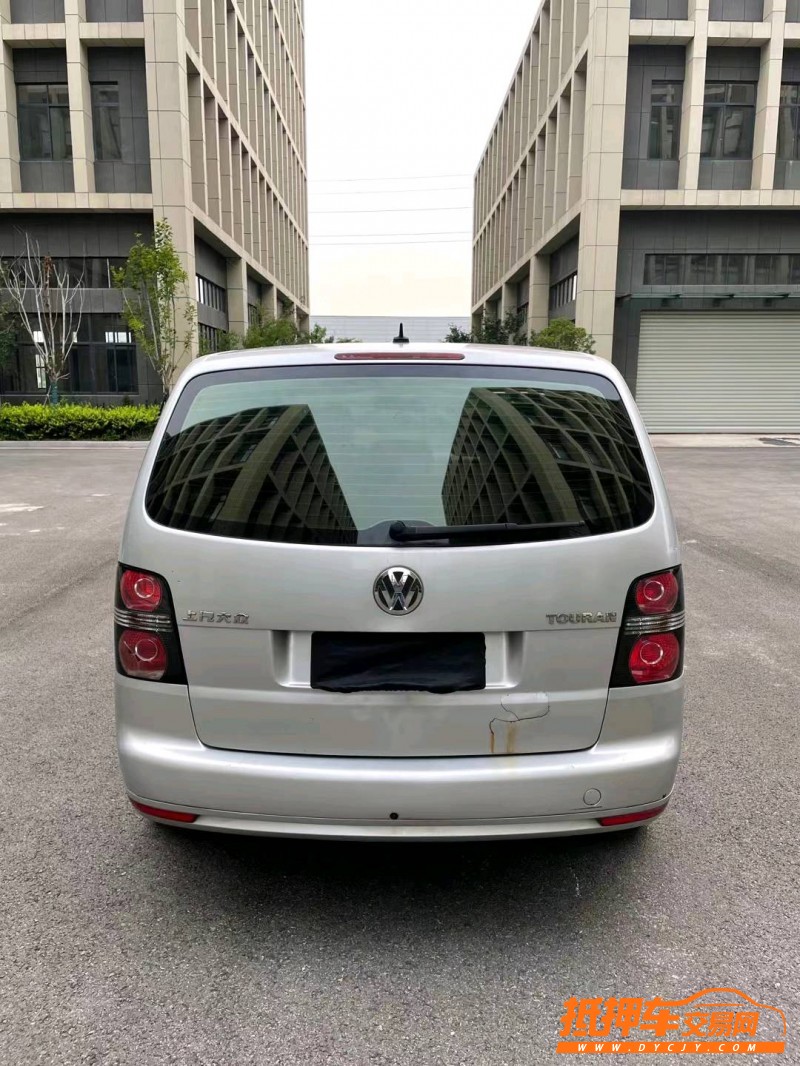 徐州17年大众途安9
