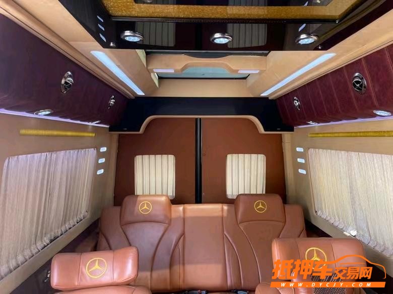 盐城17年奔驰斯宾特6