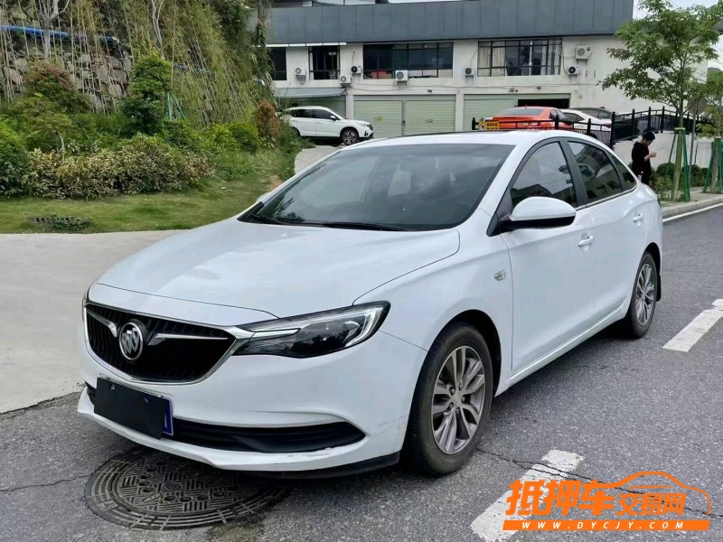 广州18年别克英朗2