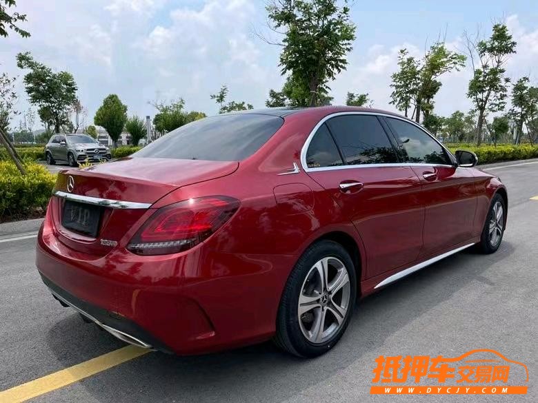 盐城19年奔驰C8
