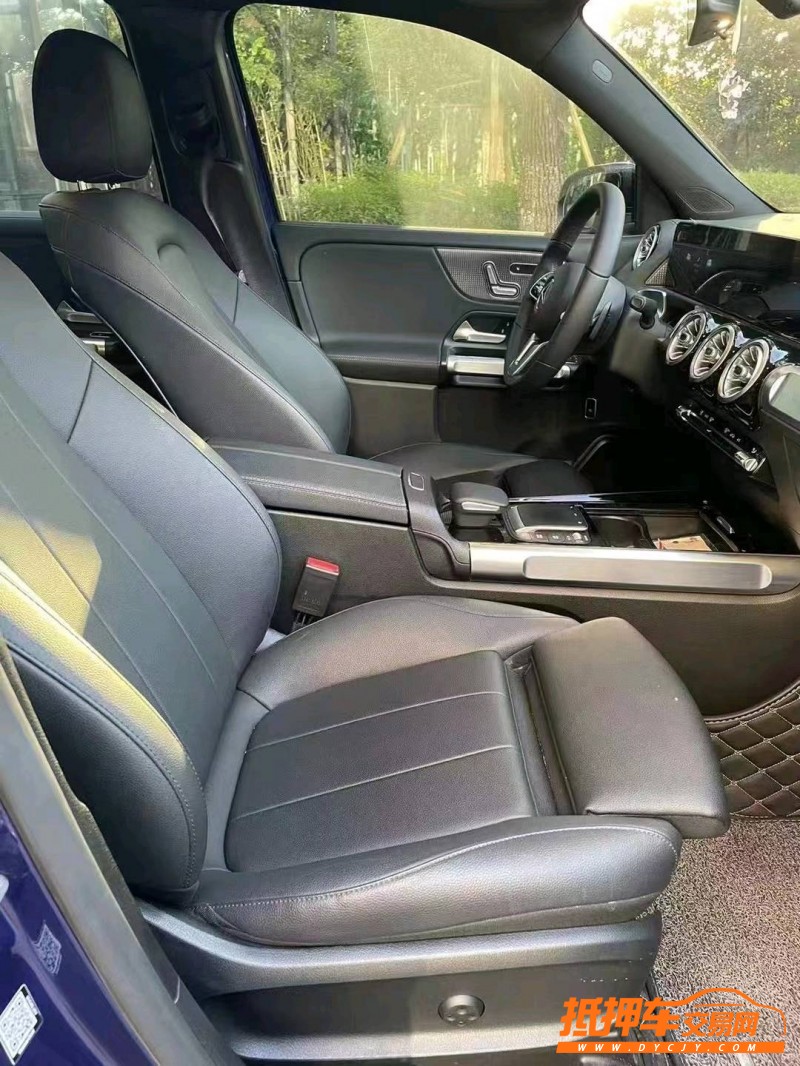 徐州21年奔驰GLB5