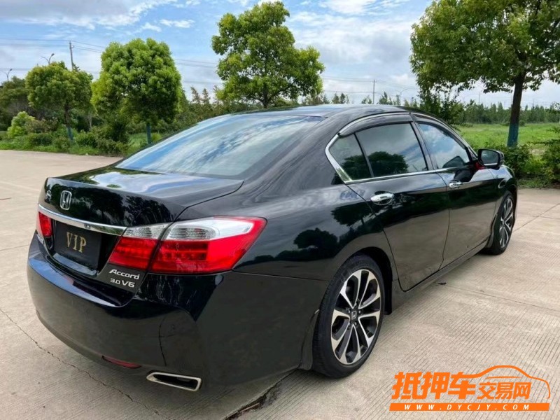 盐城15年本田雅阁5