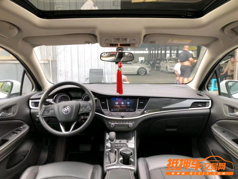 沈阳21年别克威朗6