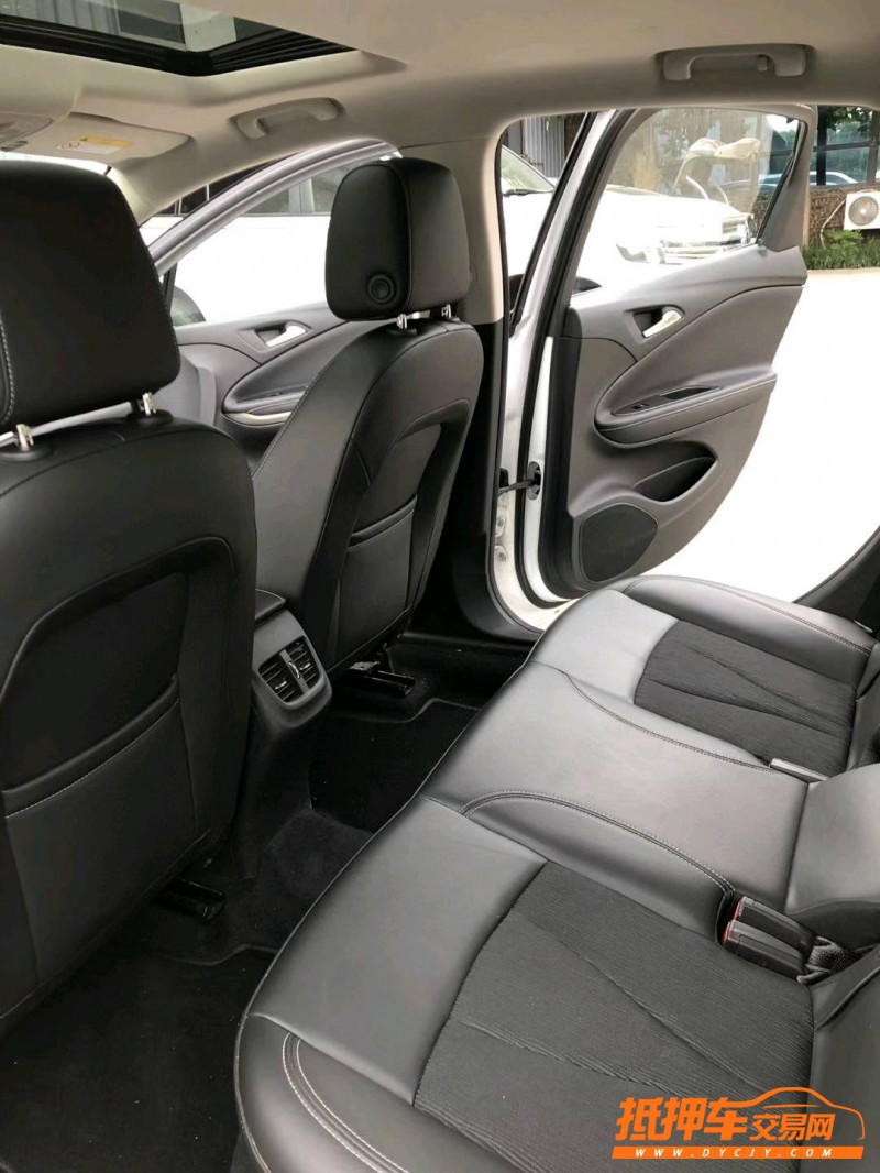 沈阳21年别克威朗9