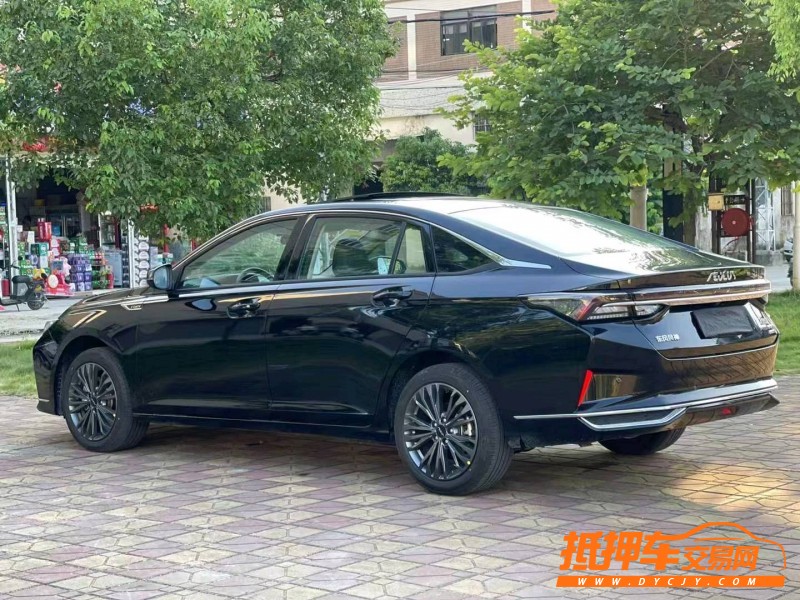 广州22年东风奕炫7