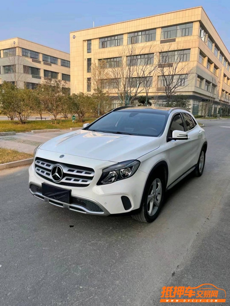 宿迁19年奔驰GLA2