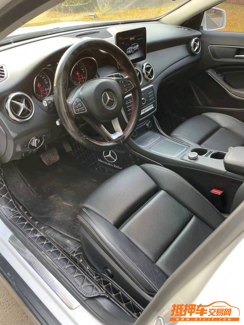 宿迁19年奔驰GLA7