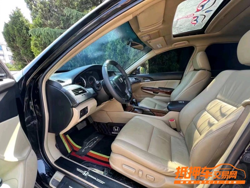 烟台11年本田雅阁4