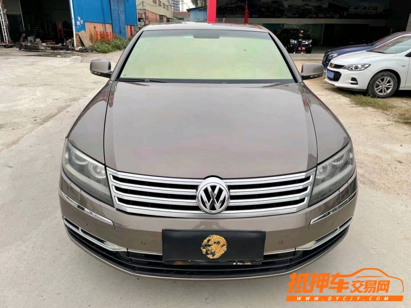 广州12年大众辉腾9