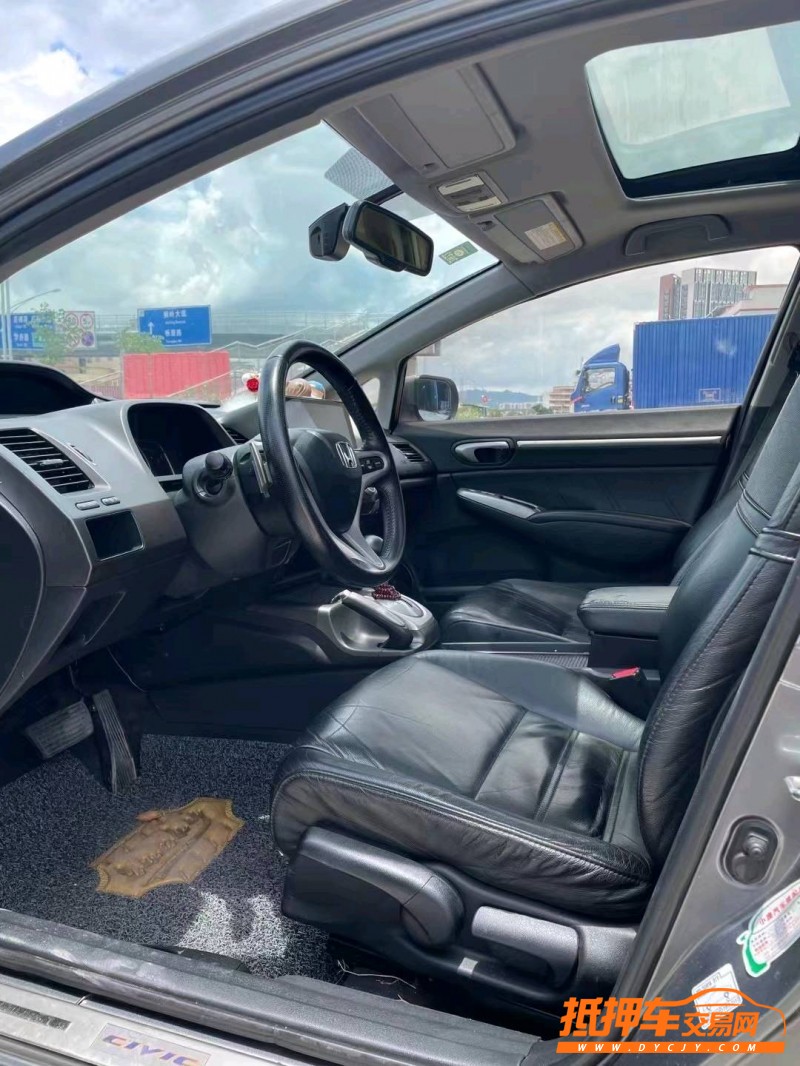 广州11年本田思域4