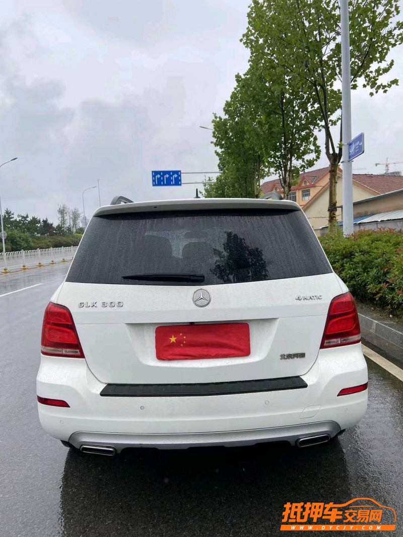 青岛13年奔驰GLK9