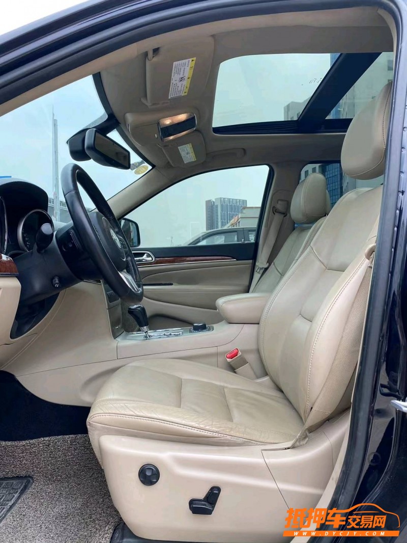 广州12年Jeep大切诺基4