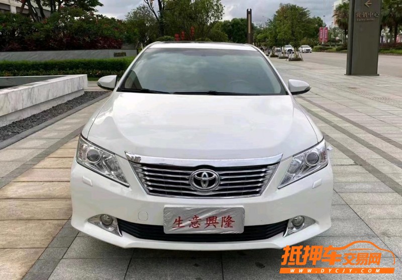 北京13年丰田凯美瑞1