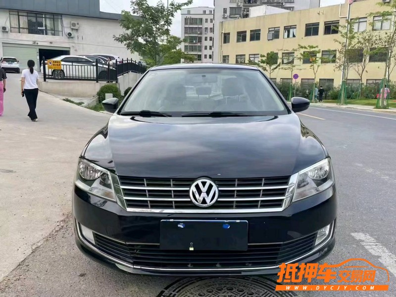 广州12年大众朗逸1