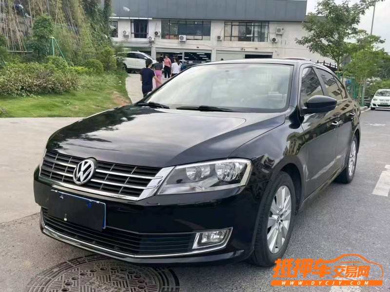 广州12年大众朗逸2