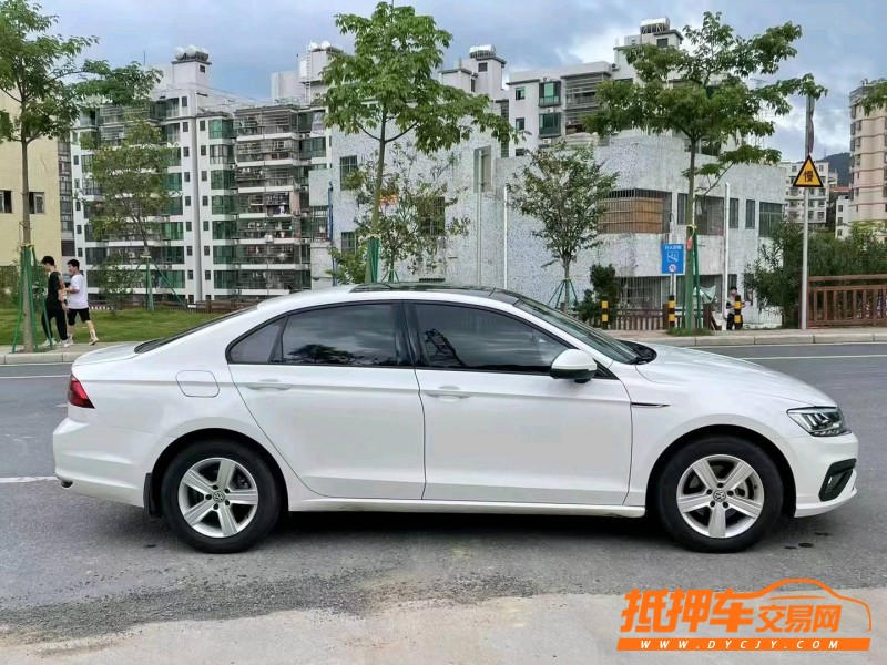 广州19年大众凌渡4
