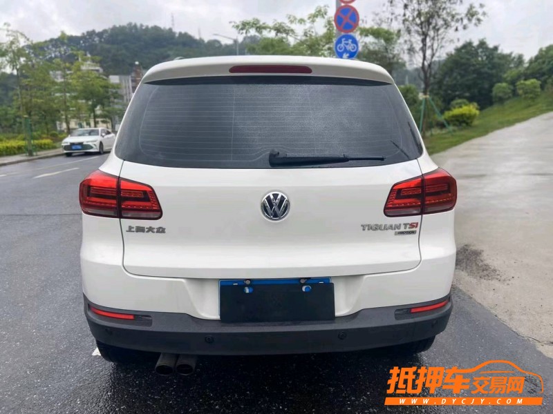 广州14年大众途观5