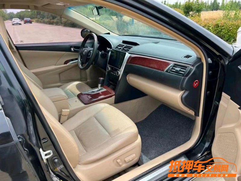 盐城13年丰田凯美瑞9