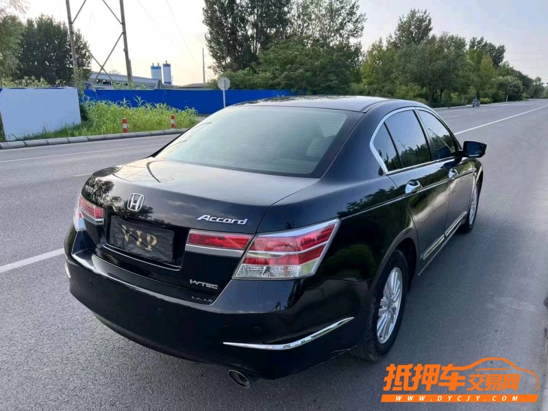 烟台13年本田雅阁4