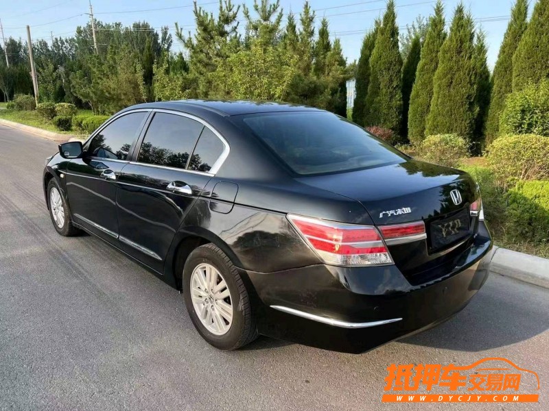烟台13年本田雅阁7