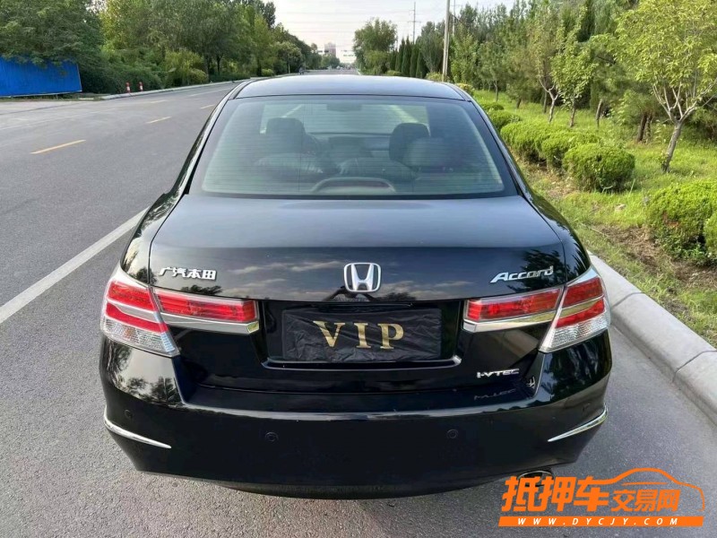 烟台13年本田雅阁8