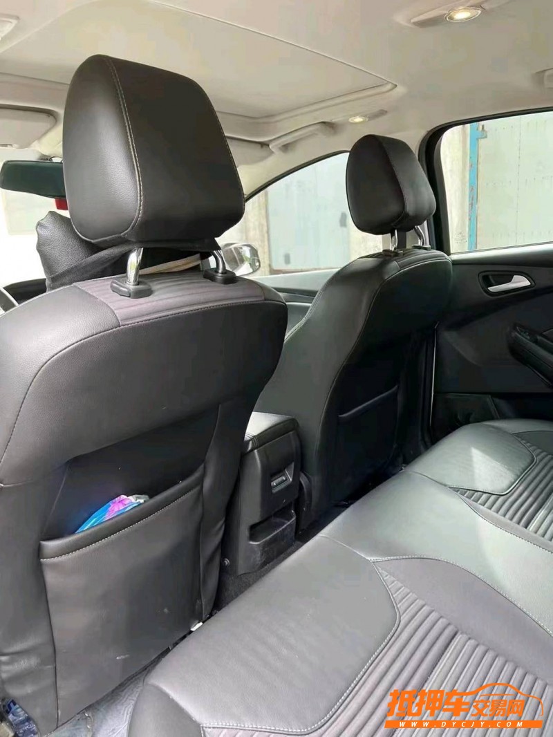 北京18年福特福克斯5