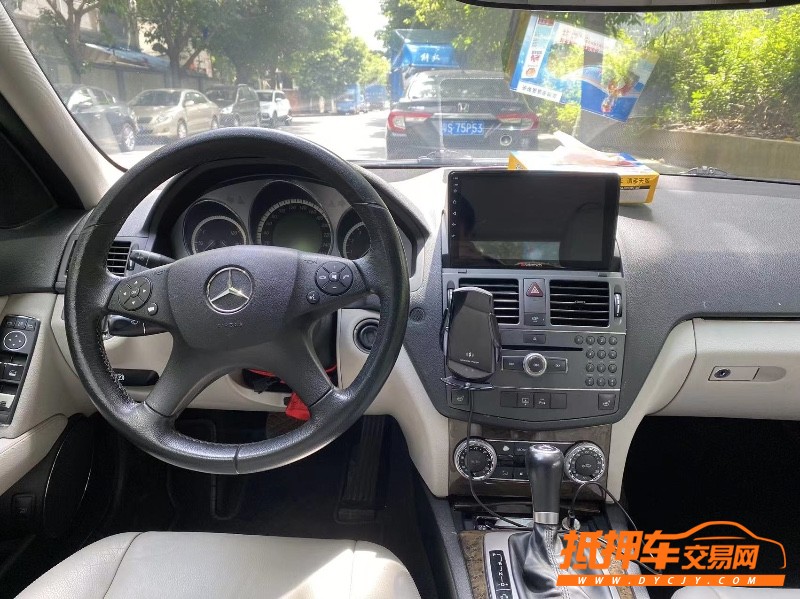 东莞10年奔驰C5
