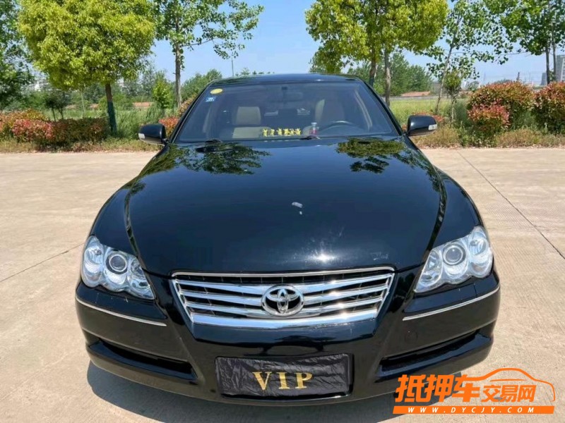 盐城10年丰田锐志1