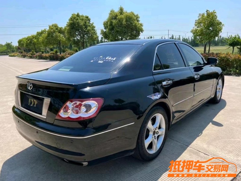 盐城10年丰田锐志4