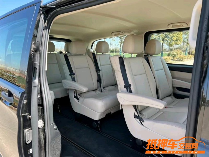 盐城20年奔驰威霆3