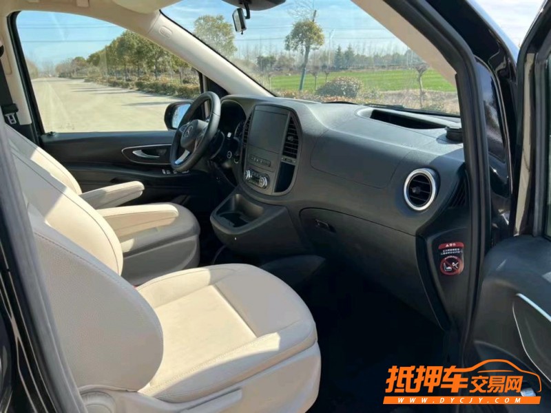 盐城20年奔驰威霆1