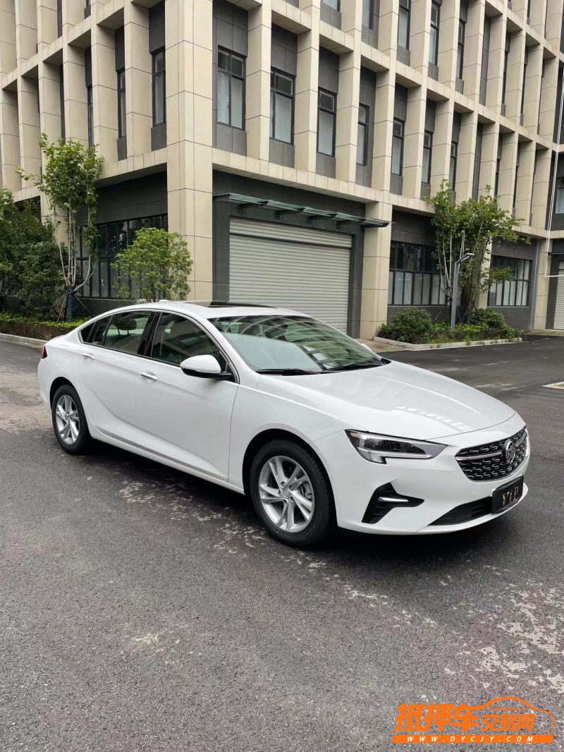 徐州22年别克君威3