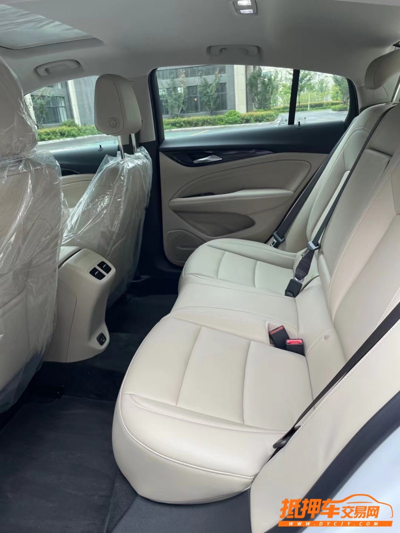 徐州22年别克君威6