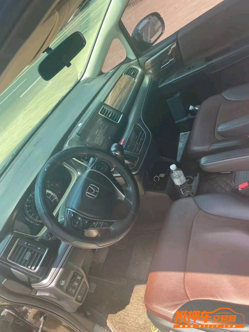 烟台18年本田艾力绅6