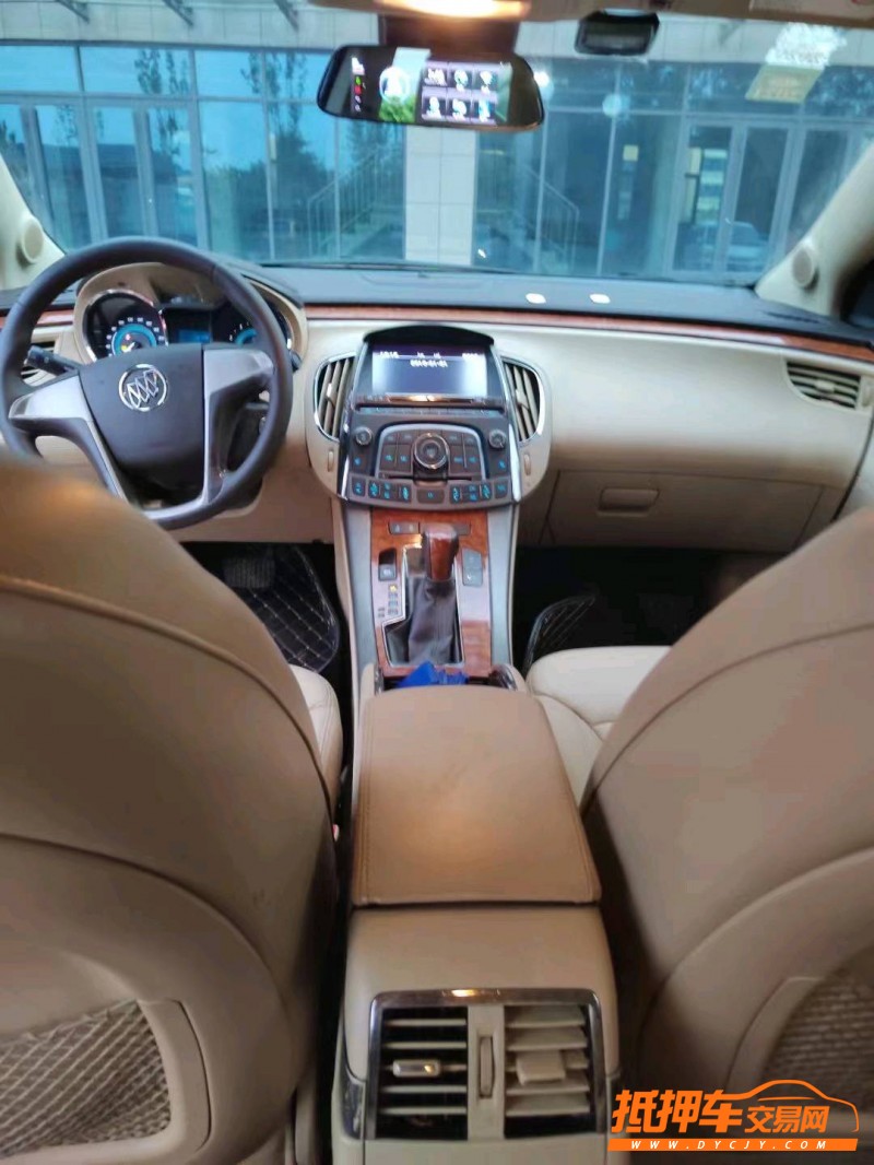 烟台13年别克君越4