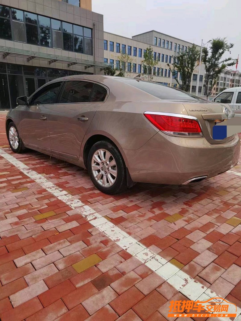 烟台13年别克君越5