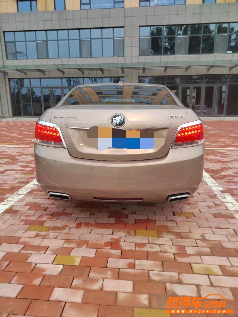 烟台13年别克君越6