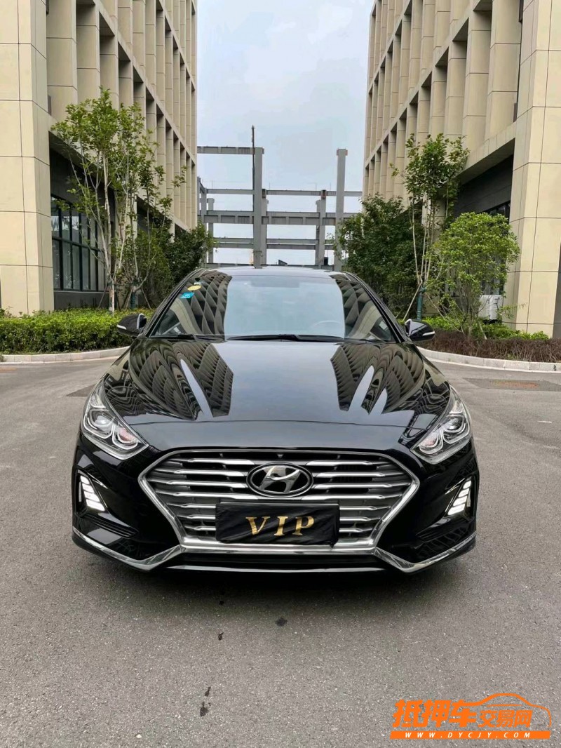 徐州18年现代索纳塔九1