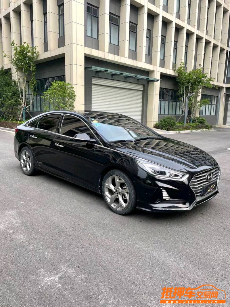 徐州18年现代索纳塔九3