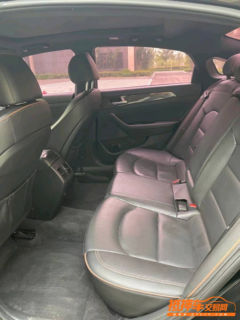 徐州18年现代索纳塔九4