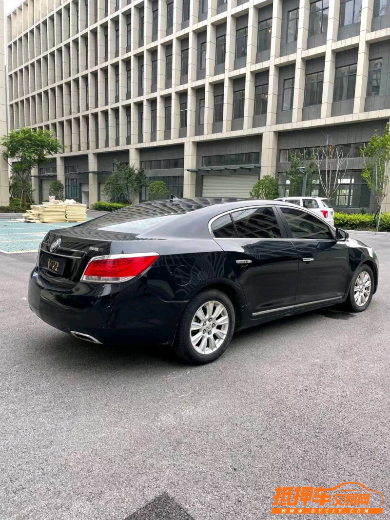 徐州13年别克君越7