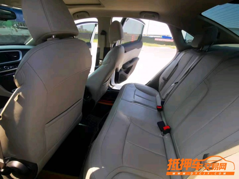 北京19年别克英朗5