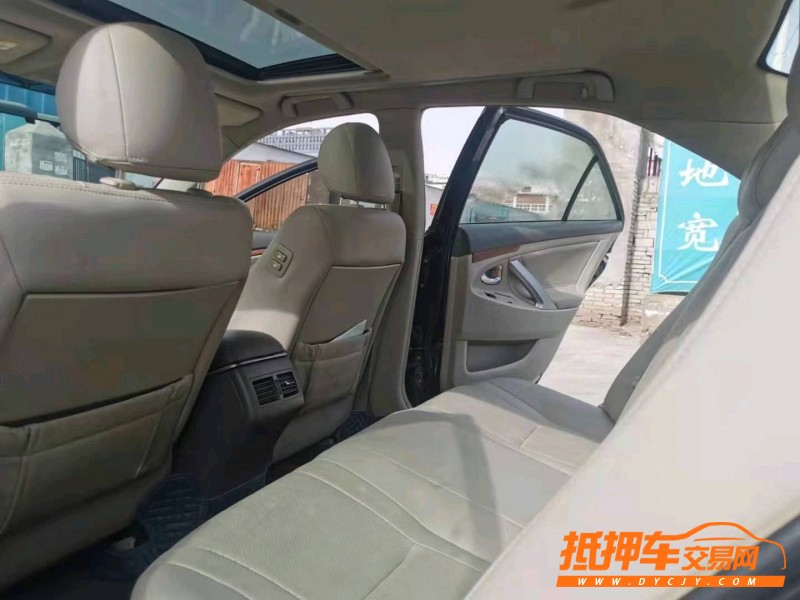北京11年丰田凯美瑞5