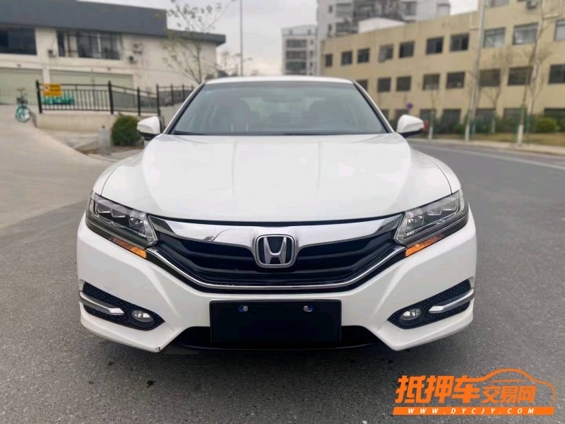 广州17年本田思铂睿1