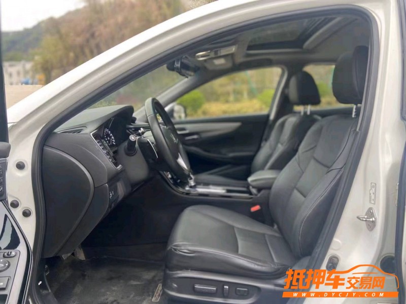 广州17年本田思铂睿8