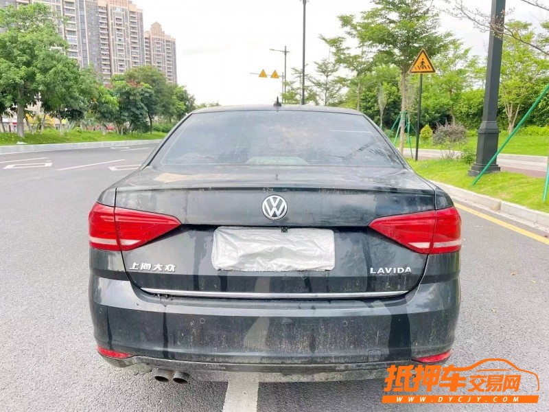 广州16年大众朗逸8