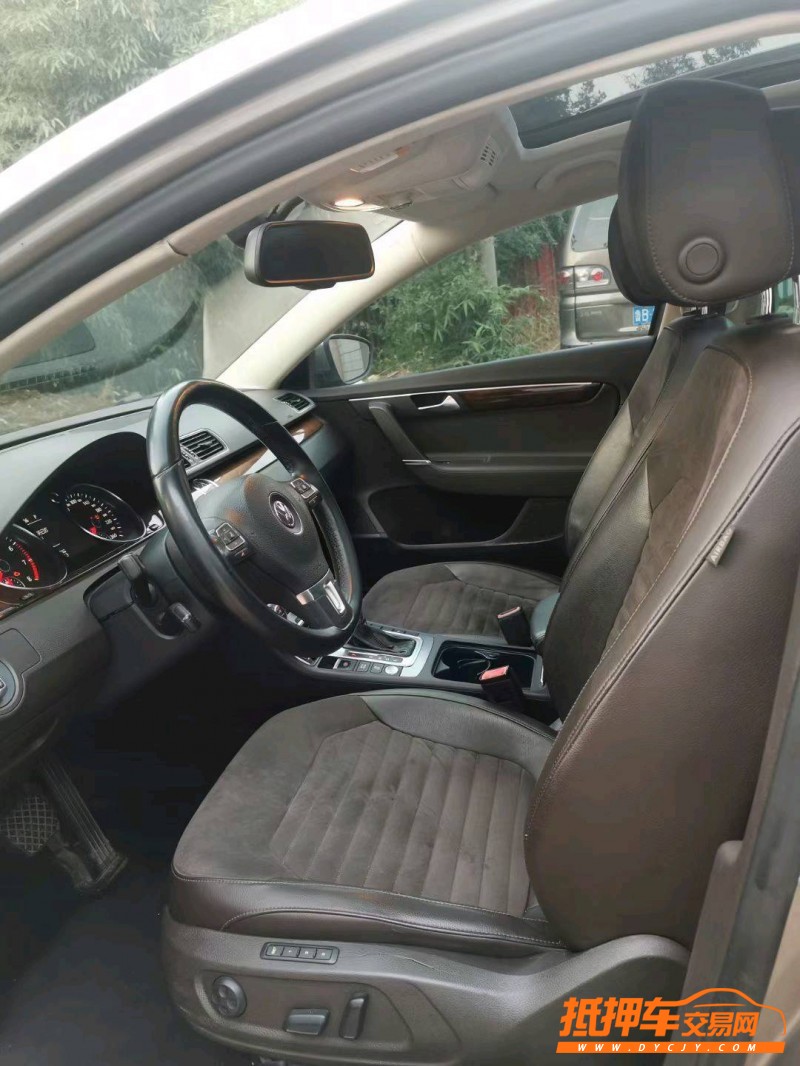 青岛13年大众迈腾3