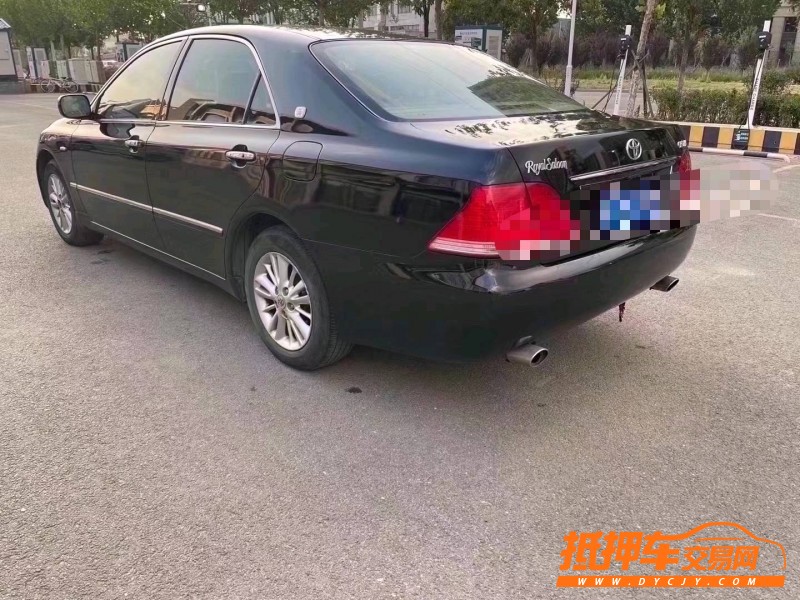 青岛05年丰田皇冠7