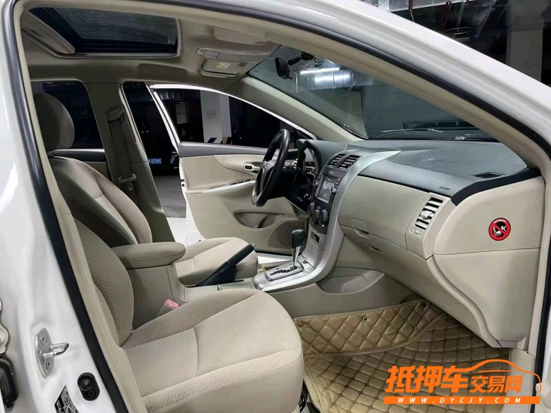 成都14年丰田卡罗拉6